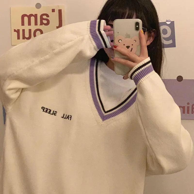 Women's Retro Korean College Style Winter Sweater